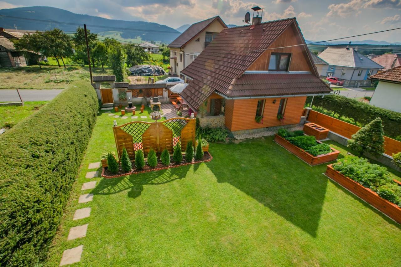 Villa Privát NA CHALUPE Partizánska Ľupča 649 Exterior foto