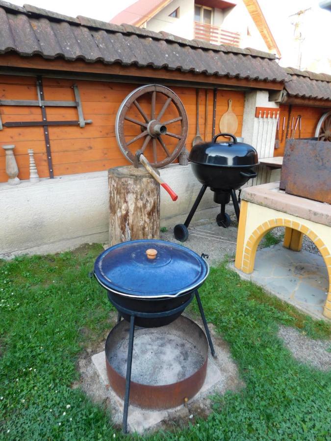 Villa Privát NA CHALUPE Partizánska Ľupča 649 Exterior foto